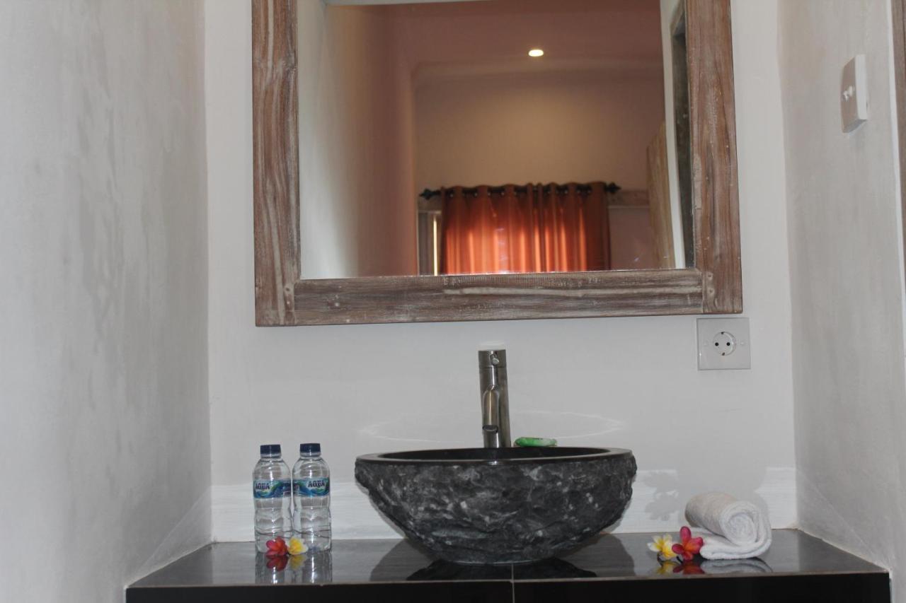 Eva Guest House Canggu  Exterior photo
